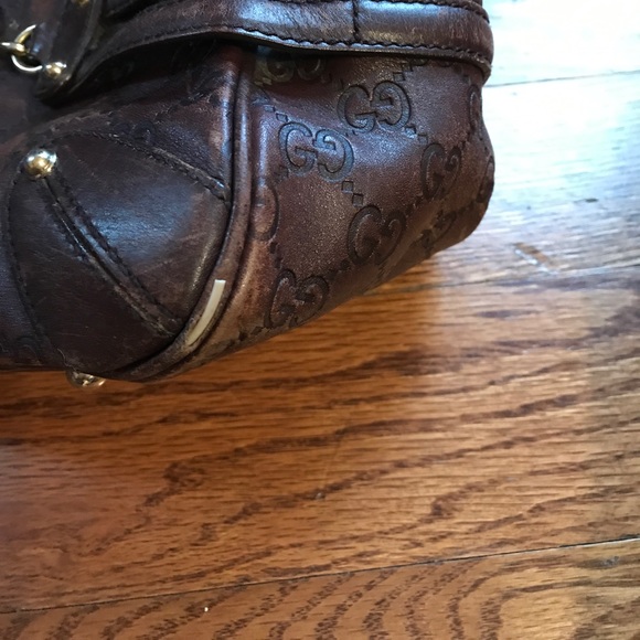 Authentic Gucci Handbag 👜 - Picture 5 of 8