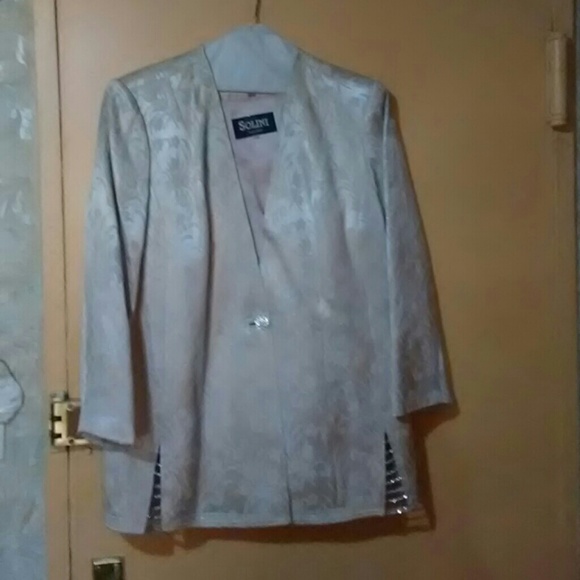 Clothing - Picture 1 of 4