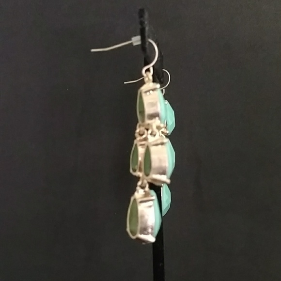 Dangling earrings - Picture 3 of 4