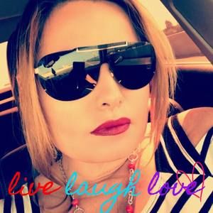 Meet your Posher, Susanna