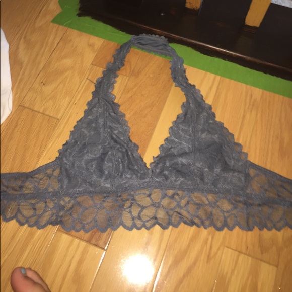 Vs gray halter - Picture 1 of 1