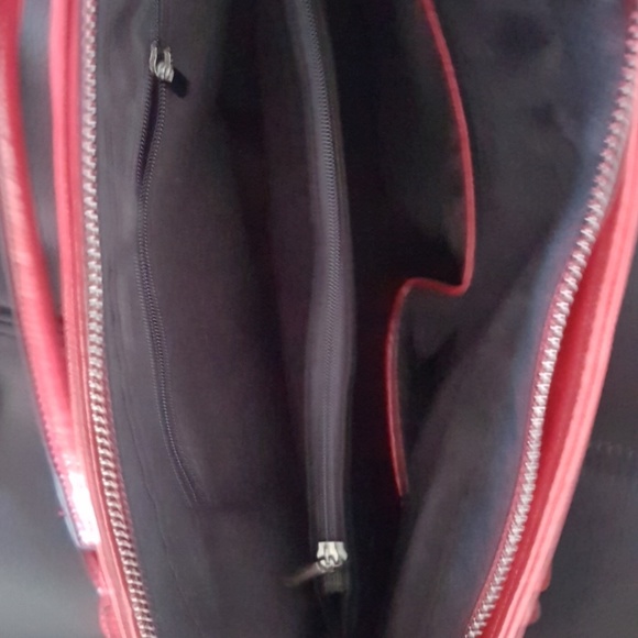 Beautiful Purse - Picture 2 of 2