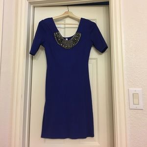 Short sleeve mini dress