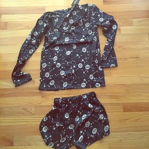 New with tags Boohoo satin pajama set