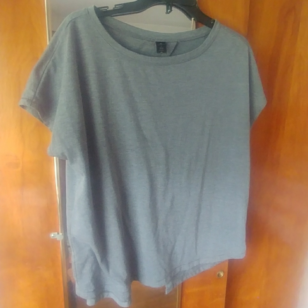 Yoga shirt