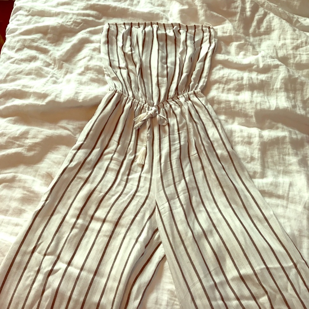 White pinstriped jumpsuit size S