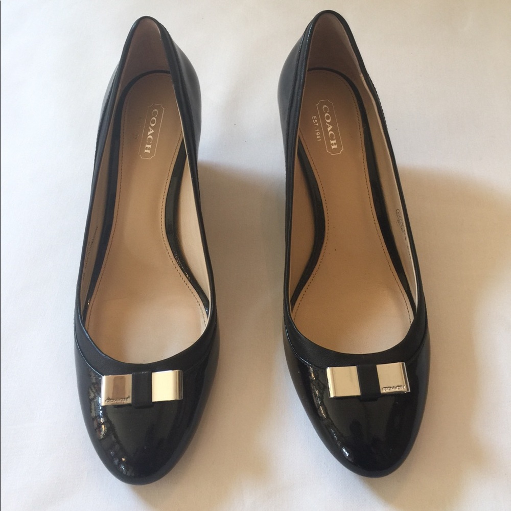 Women's COACH Hillaree wedges. Size 8