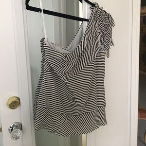 One shoulder bcbgmaxazaria top