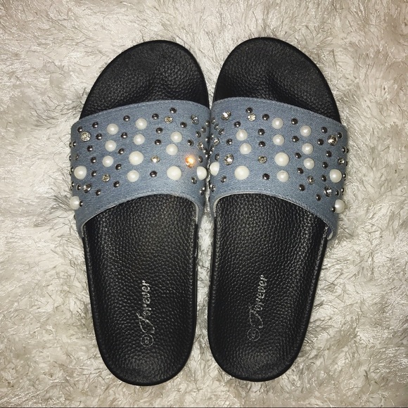 SOLD - Picture 3 of 3