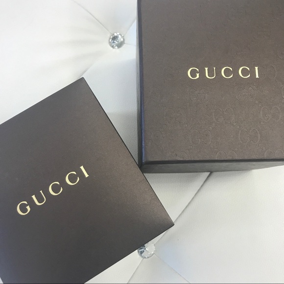 NWT GUCCI Silver Watch - Picture 5 of 5