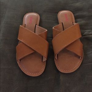 Brand New Bongo Flat Sandals