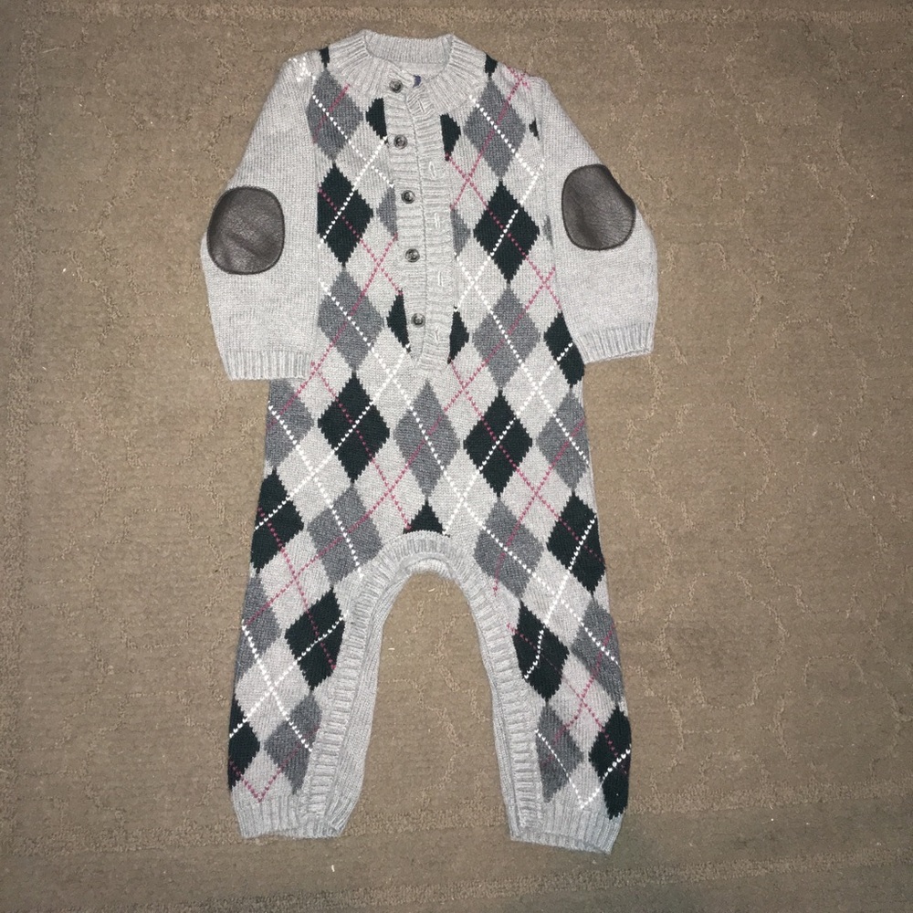 18-25 Baby Gap Romper