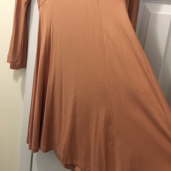 Asos swing dress with wide arm.... worn once - Picture 4 of 4