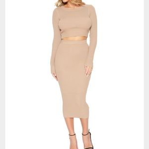 Naked wardrobe set in black