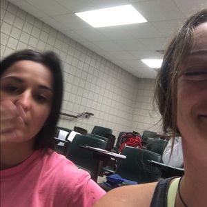 Meet your Posher, Olivia