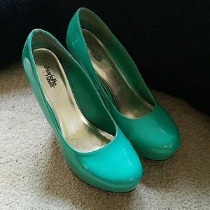 Green Pumps