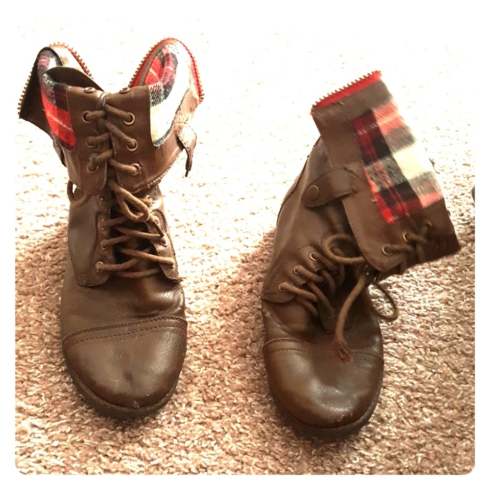 BOOTS with flip down option
