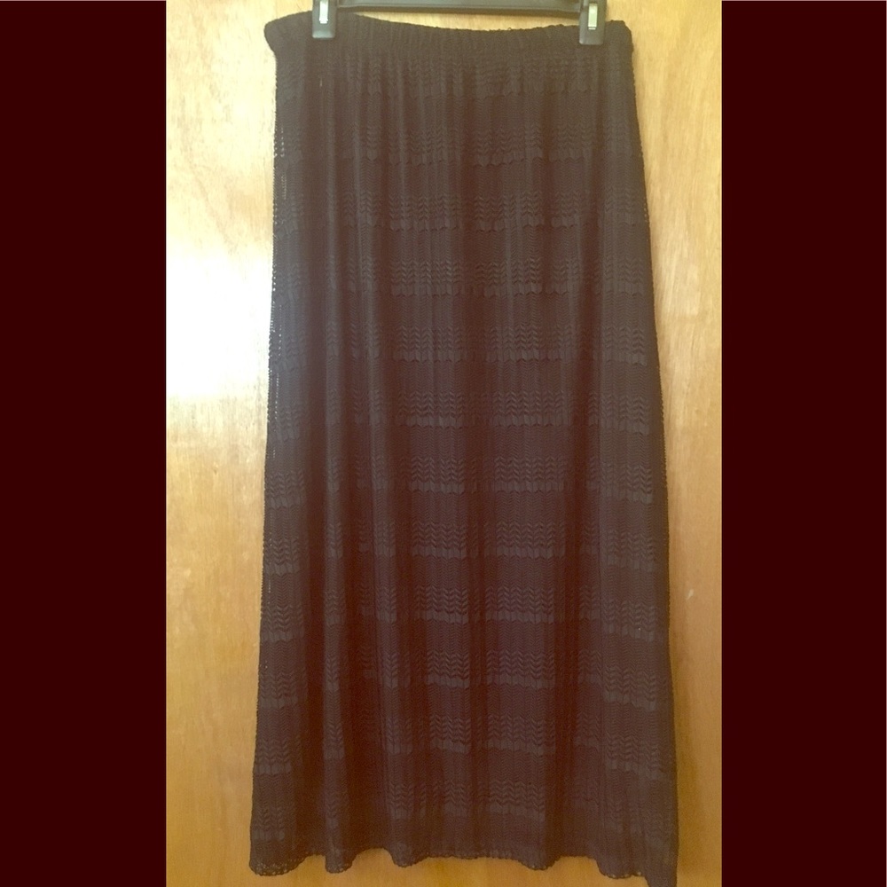 Rachel Rose Black Midi Skirt