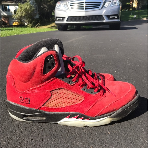 AIR JORDAN 5 RETRO \