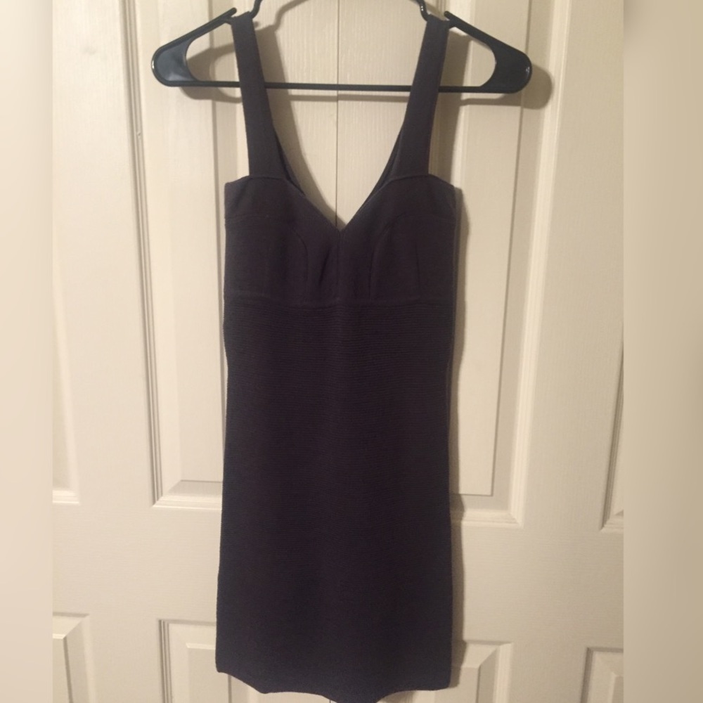 BCBG Crossback body Dress sz. S