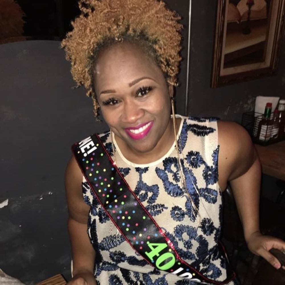 Meet your Posher, Nicole