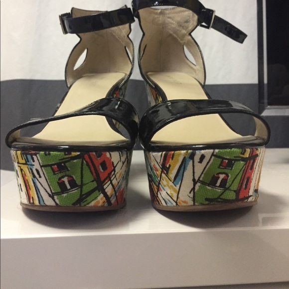 Nine West Printed Platform Shoes - Picture 3 of 7