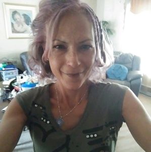 Meet your Posher, Jeanette