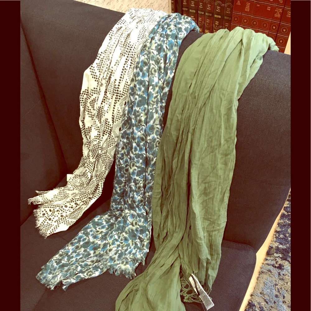 3 scarves