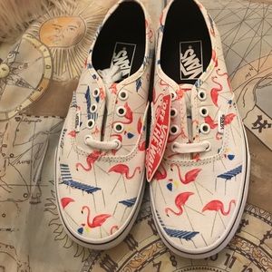 Pool vibes vans. 💜FLASH SALE💜