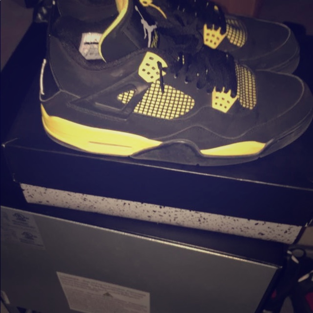 Thunder 4s