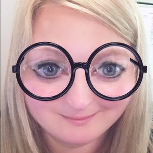 Meet your Posher, Sada