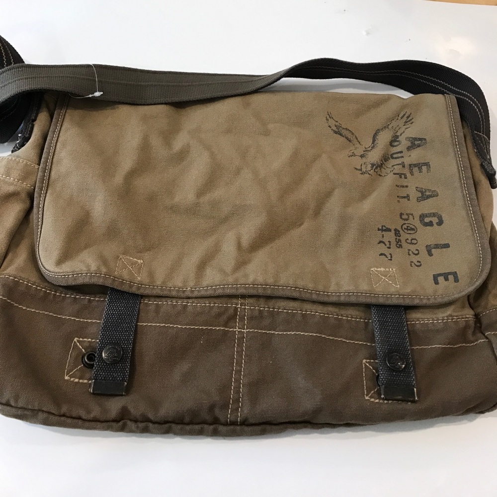 American Eagle book bag