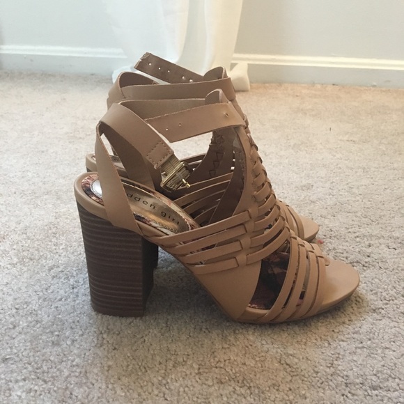 Madden Girl Chunky Heels - Picture 2 of 5