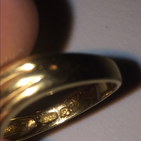 Ring - Picture 2 of 3