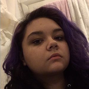 Meet your Posher, Nadia