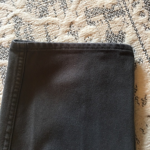 Men's J Crew Jeans - Picture 2 of 4