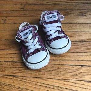 Size 6 Converse All Stars
