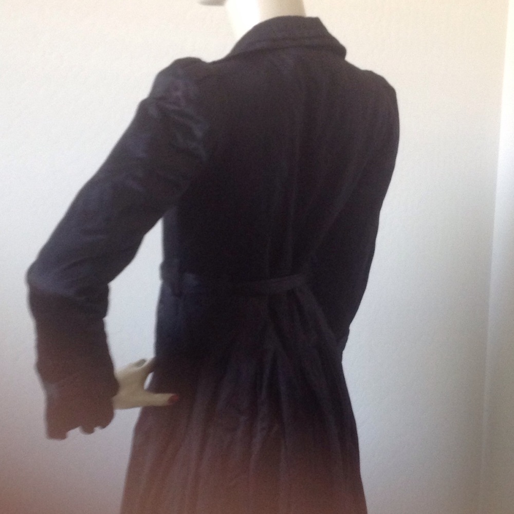 🛍Gorgeous Satin Dress Coat by Laundry :) - Picture 6 of 7
