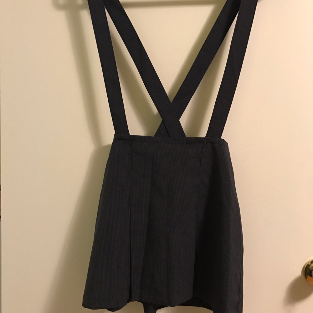 Schoolgirl Skirt w/Suspenders