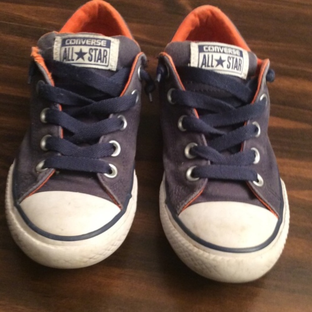 Converse boys shoes size 2
