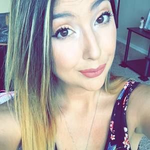 Meet your Posher, Kasey