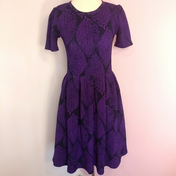 LuLaRoe Dresses & Skirts - LuLaRoe Amelia Purple Leaf New Dress Small