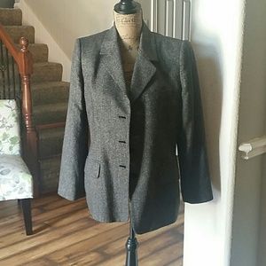 Linda Allard Ellen Tracy jacket