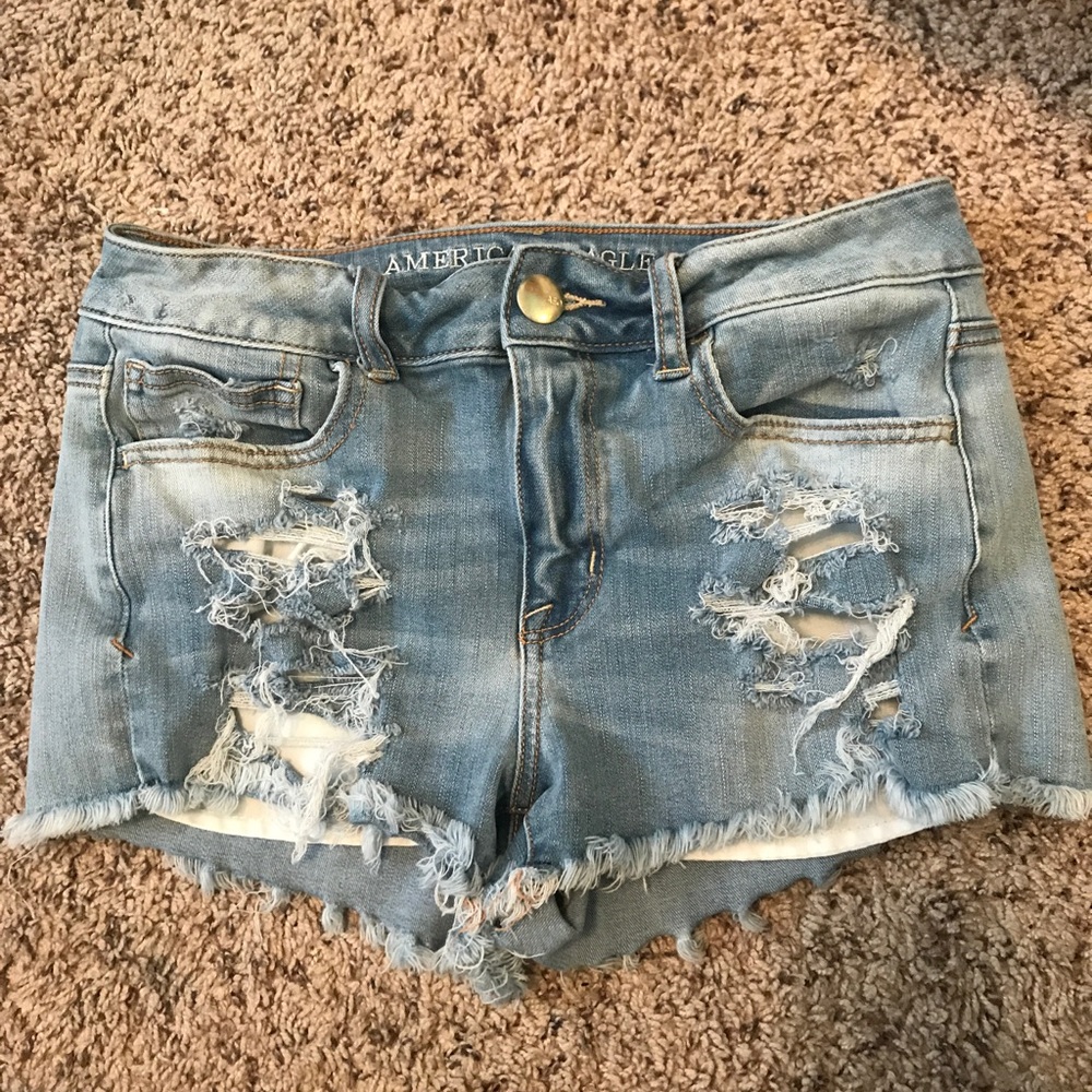 American eagle shorts!