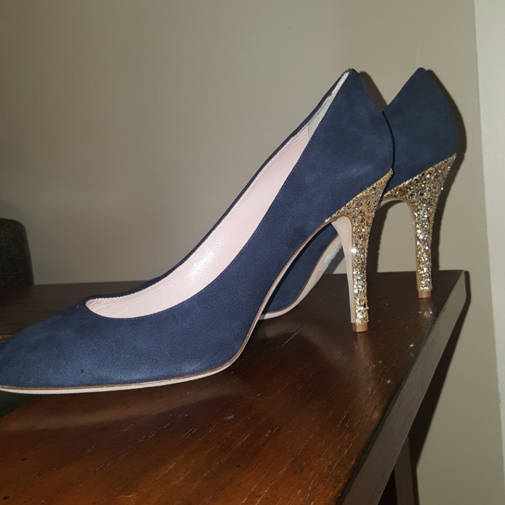 Kate Spade size 10 1/2 gold and navy heel
