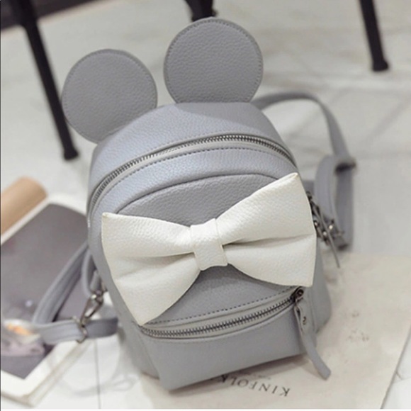 Mickey Minnie Mouse back packs - Picture 2 of 3