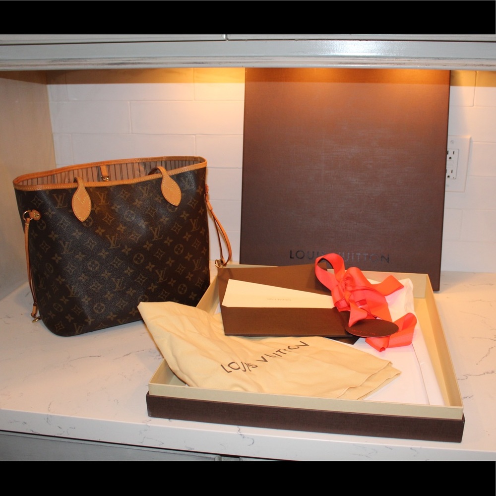Louis Vuitton Monogram Never Full Medium bag