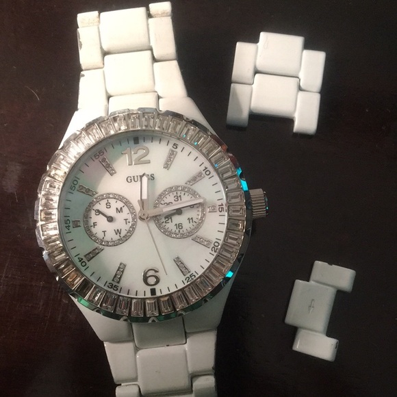 Guess watch - Picture 1 of 2