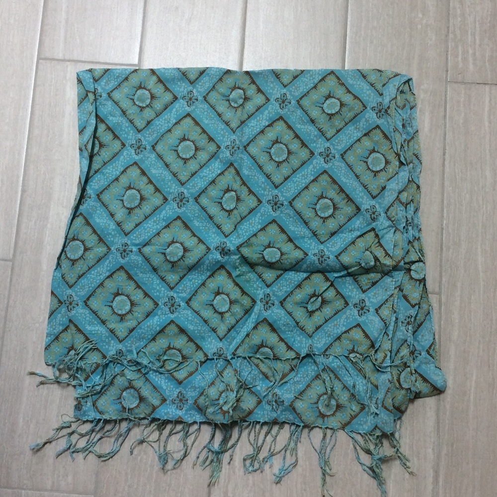 Large Ann Taylor Wrap