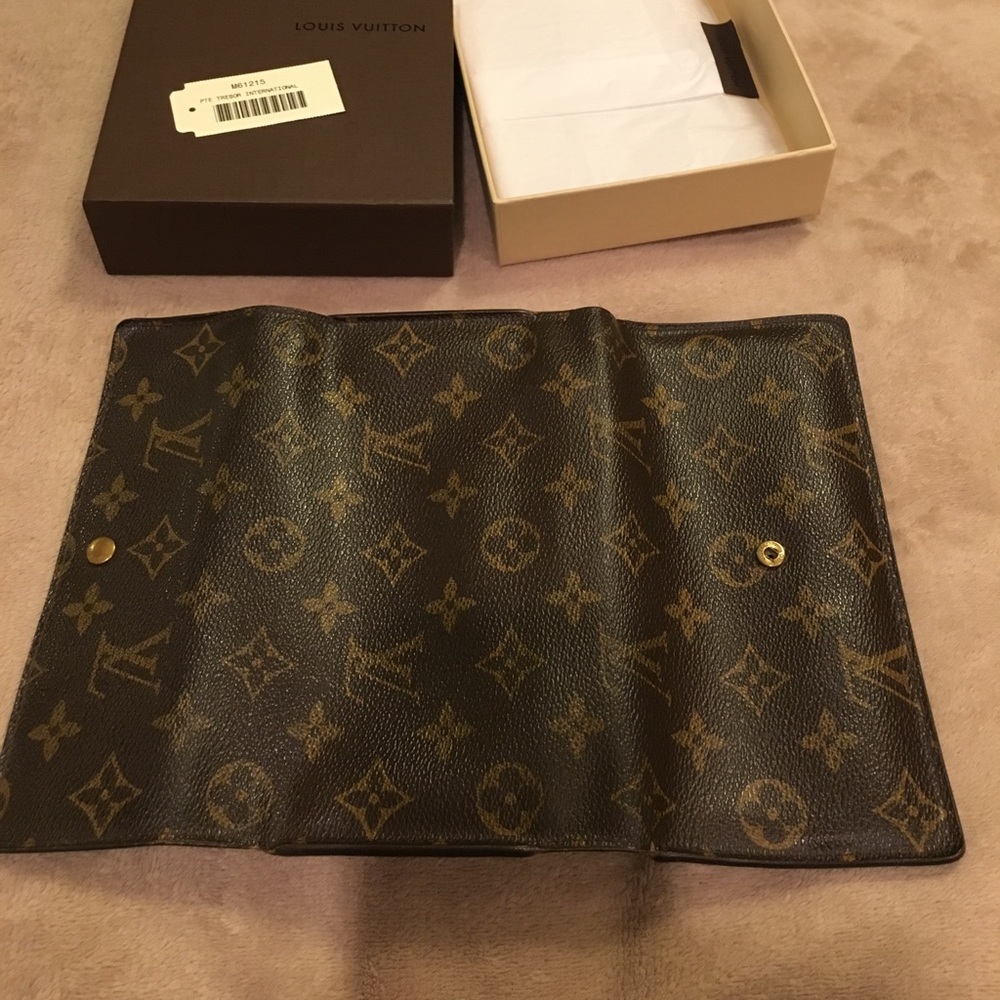 💯Authentic Louis Vuitton wallet - Picture 3 of 7